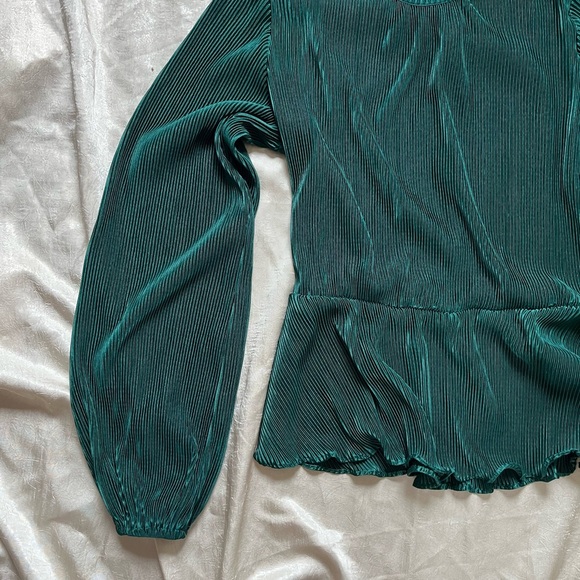 TCEC Green Ribbed Peplum Blouse - Picture 4 of 8